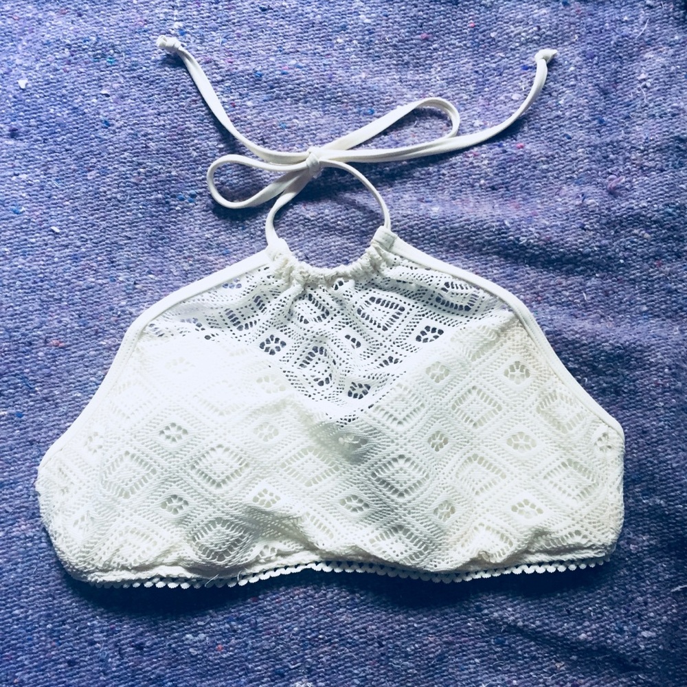 Roxy bikini top, halter, crochet